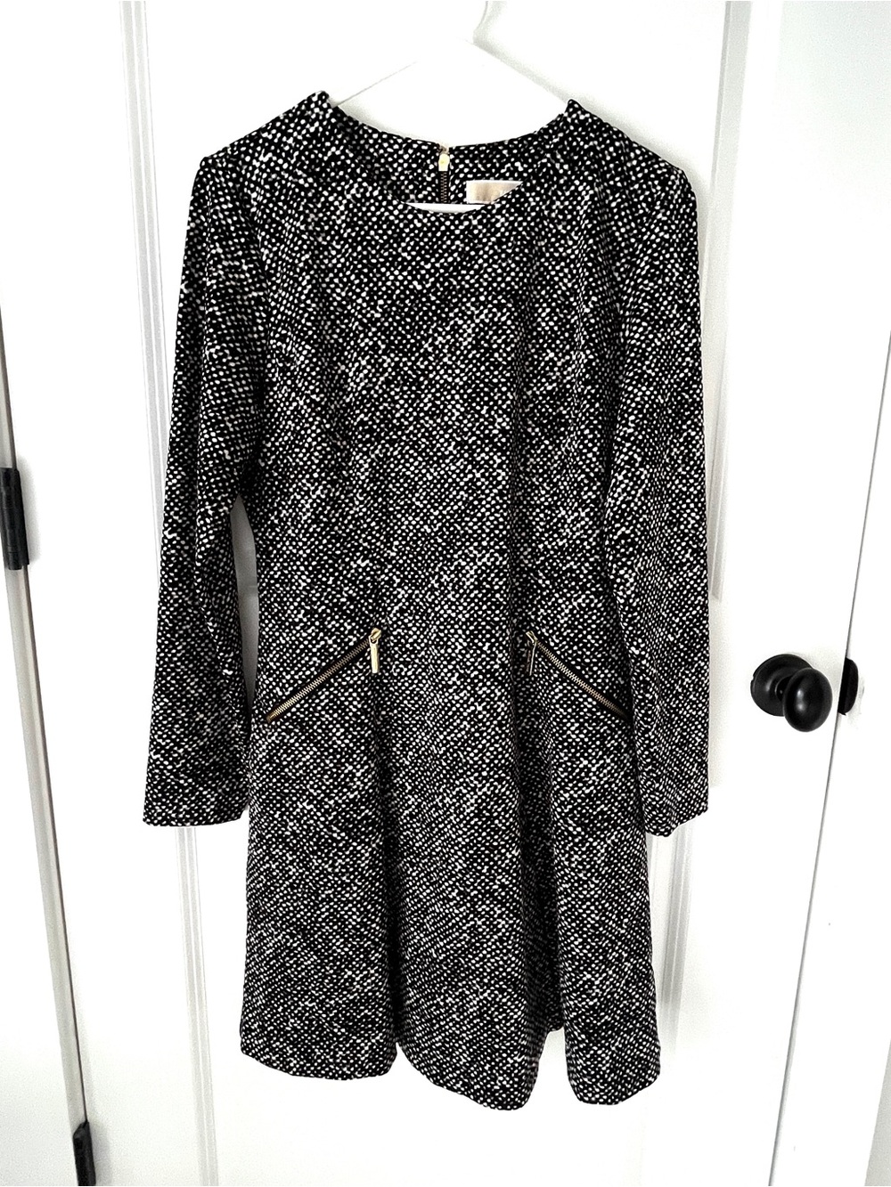 NWOT Michael Kors Black & White Knit Zip Dress Size 10